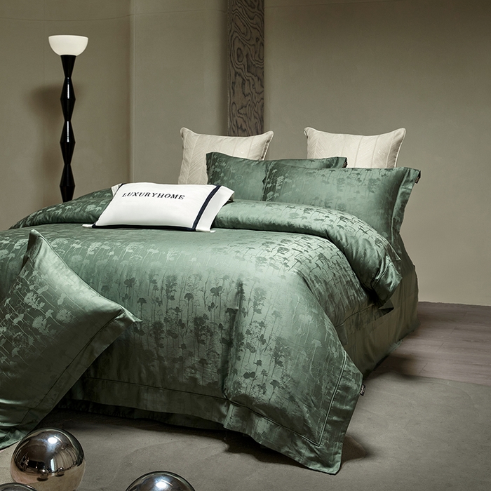 91家纺网 家纺一手货源 找家纺 群鹿蚕丝羽绒馆 2025新款100%全棉高支高密100S花边埋绳四件套-爱丽斯系列 爱丽丝-逸竹011