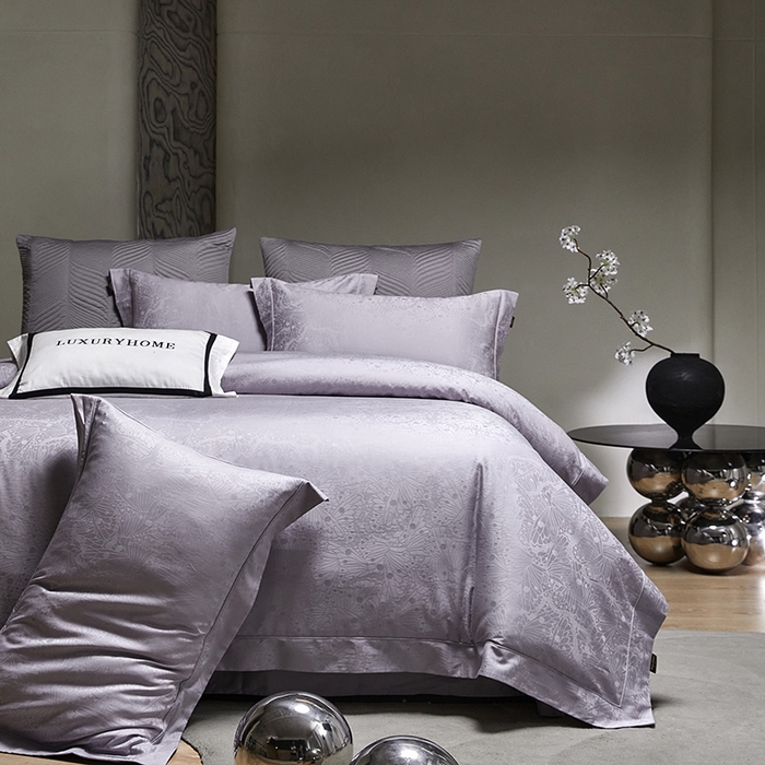 91家纺网 家纺一手货源 找家纺 群鹿蚕丝羽绒馆 2025新款100%全棉高支高密100S花边埋绳四件套-爱丽斯系列 爱丽丝-雨洛065