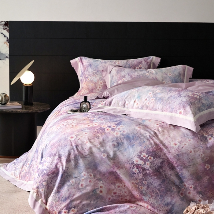 91家纺网 家纺一手货源 找家纺 （总）禾时 2025新款100S长绒棉数码印花双拼角四件套-自然逸梦 粉