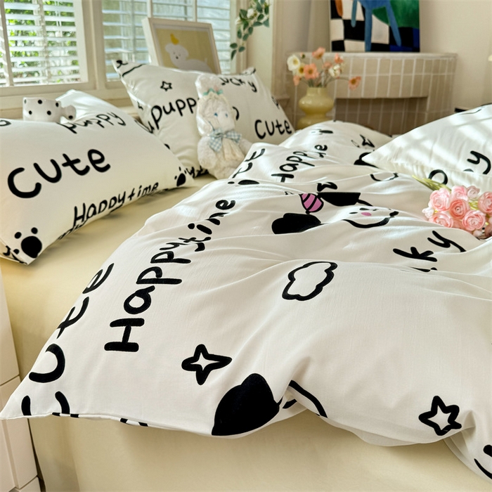 多品家纺 2025新款超柔云感水洗棉学生单被套款 小字母家园