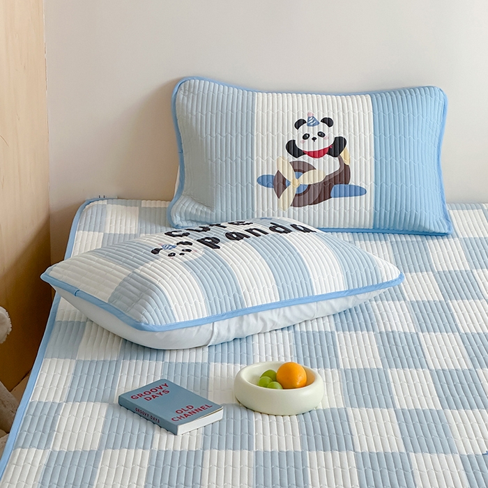 91家纺网 家纺一手货源 找家纺 RYB红黄兰 2025新款ins设计师原创大版小清新软凉席席子 太空小熊猫