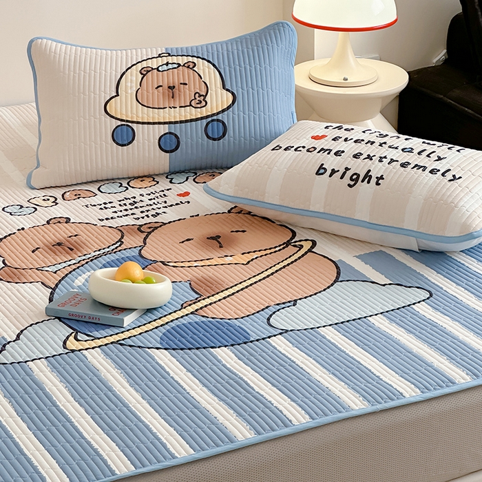 91家纺网 家纺一手货源 找家纺 RYB红黄兰 2025新款ins设计师原创大版小清新软凉席席子 宇宙卡皮巴拉