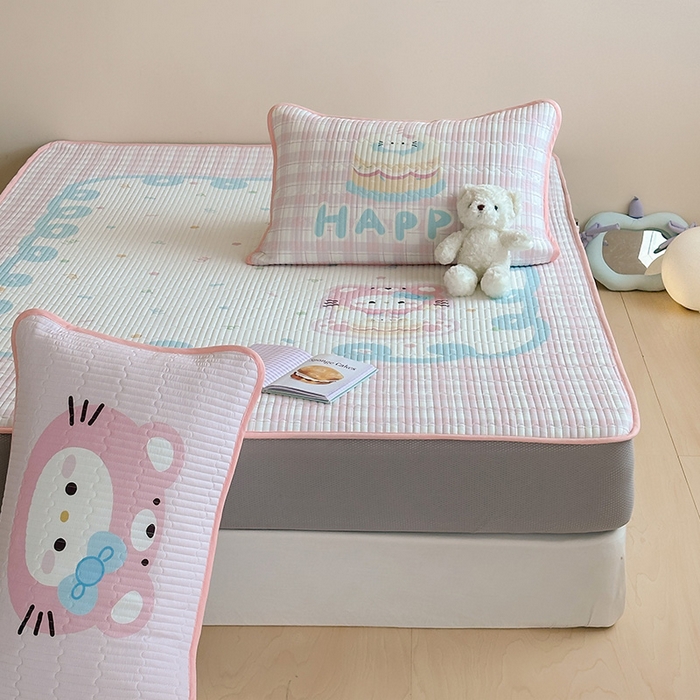 91家纺网 家纺一手货源 找家纺 RYB红黄兰 2025新款ins设计师原创大版小清新软凉席席子 蛋糕小奶猫