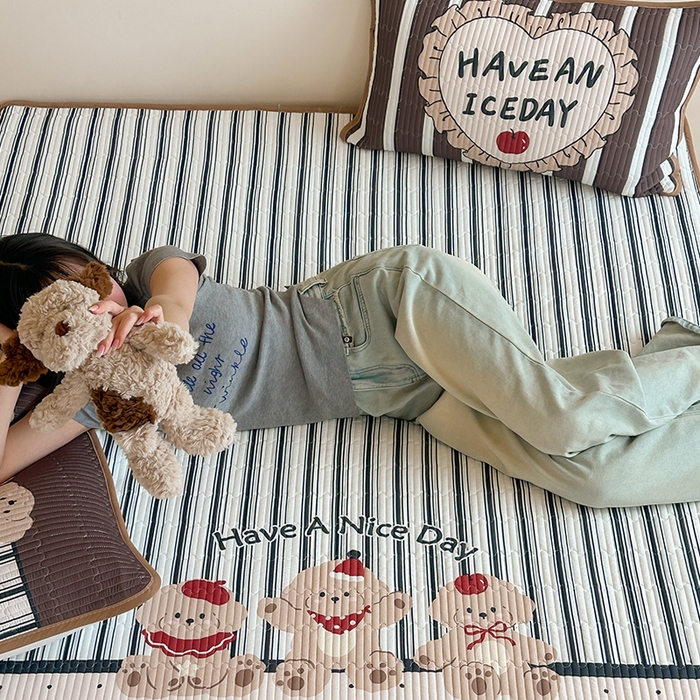 91家纺网 家纺一手货源 找家纺 RYB红黄兰 2025新款ins设计师原创大版小清新软凉席席子 美拉德狗狗