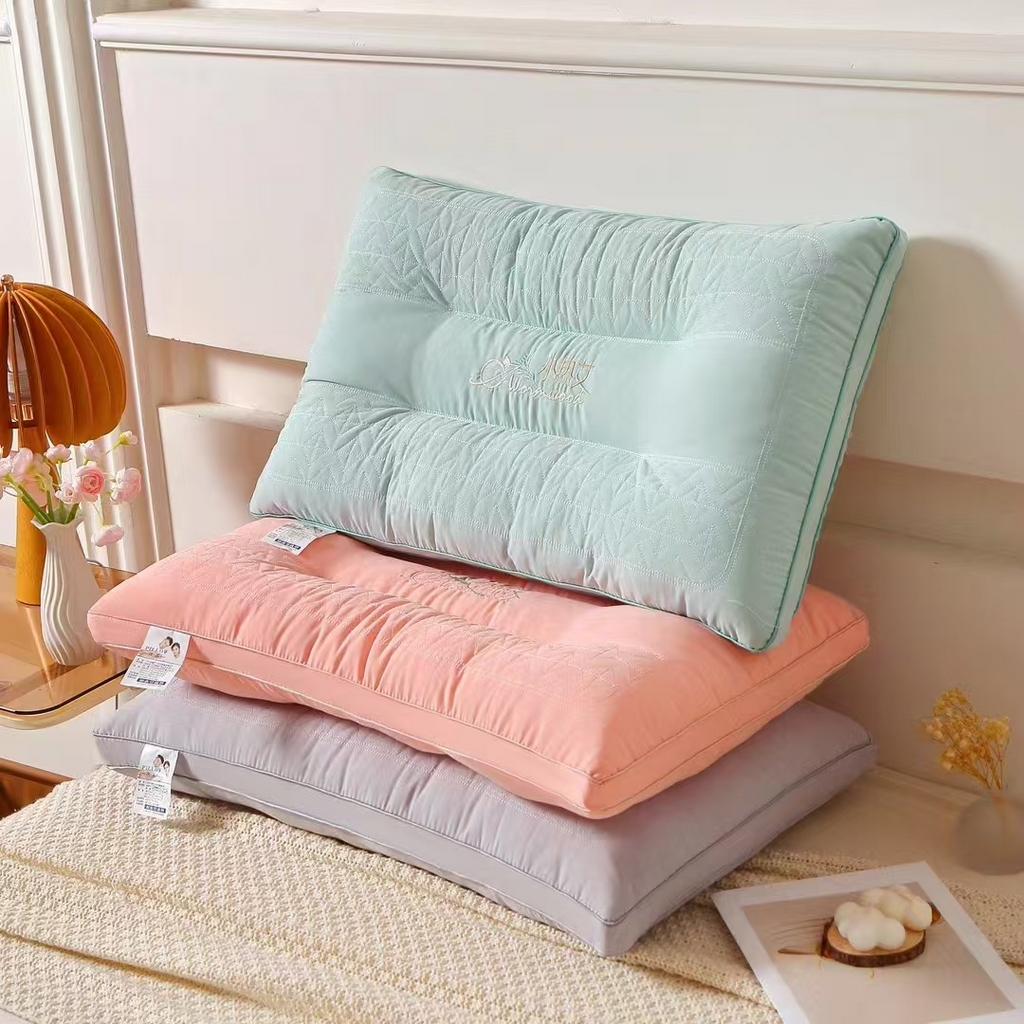 91家纺网 家纺一手货源 找家纺 （总）雅晨枕芯 2025新款秋冬暖绒定型护颈小艾热美 肤助眠舒适柔软枕头枕芯