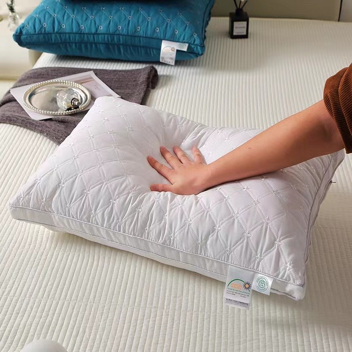91家纺网 家纺一手货源 找家纺 雅晨枕芯 2025新款立体绗绣菱形方格枕枕头枕芯 立体绗绣菱形方格枕-白色低枕 48*74cm/只