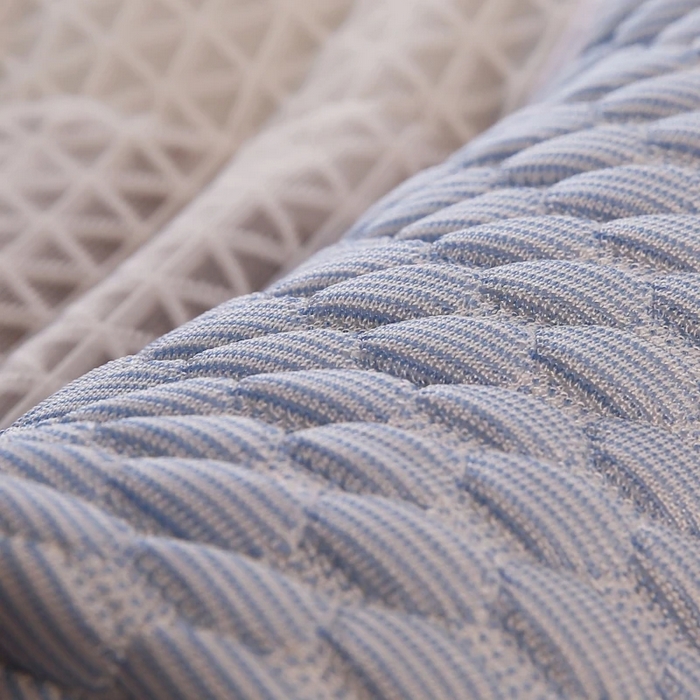 91家纺网 家纺一手货源 找家纺 雅晨枕芯 2025新款3D凉豆豆护颈椎枕头酒店助睡眠决明子枕芯感豆豆低枕枕头枕芯 蓝色 48*74cm/只