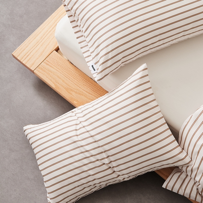 91家纺网 家纺一手货源 找家纺 8小时家纺 2025新款60支数码印花长绒棉单枕套 条纹-咖