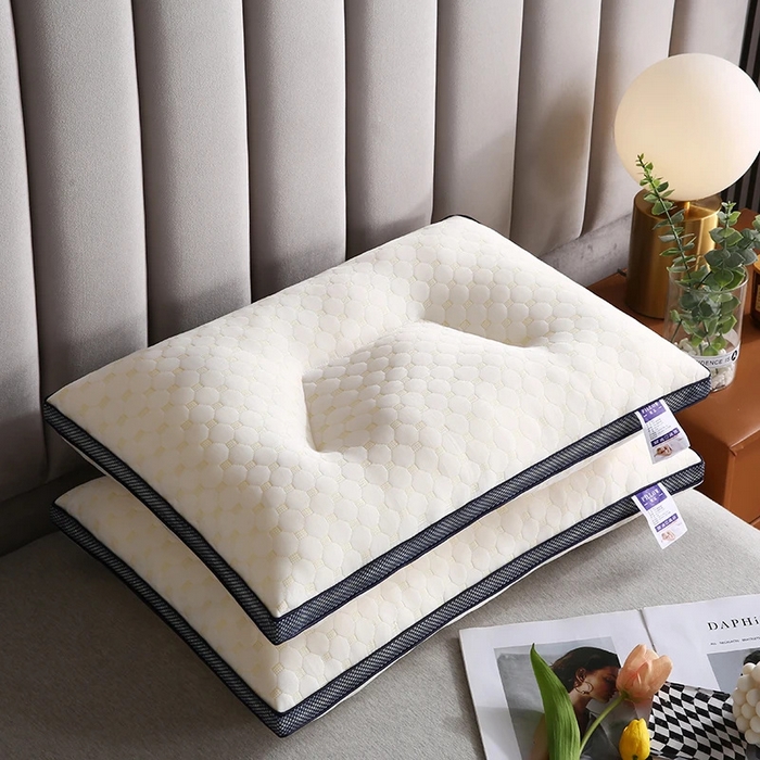 91家纺网 家纺一手货源 找家纺 （总）雅晨枕芯 2025新款立体水立方笑脸护颈枕定型枕枕头枕芯