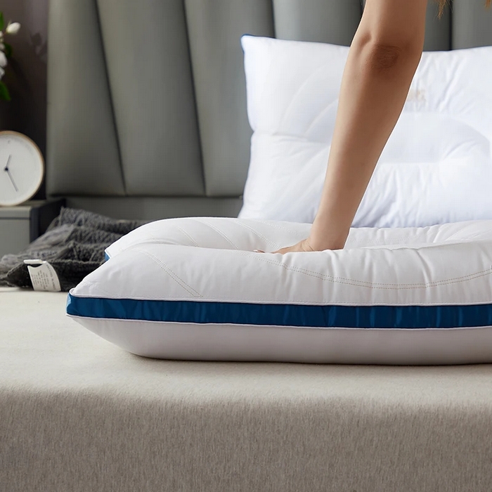 91家纺网 家纺一手货源 找家纺 雅晨枕芯 2025新款全棉纯棉保健护颈枕枕头枕芯 全棉保健护颈枕时尚蓝 48*74cm/只