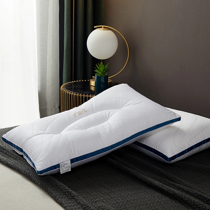 91家纺网 家纺一手货源 找家纺 雅晨枕芯 2025新款全棉纯棉保健护颈枕枕头枕芯 全棉保健护颈枕时尚蓝 48*74cm/只