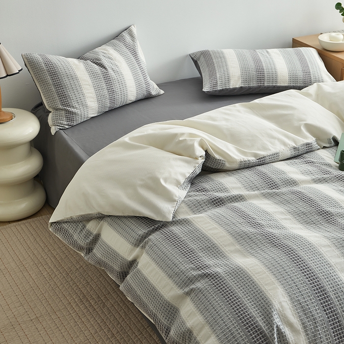 91家纺网 家纺一手货源 找家纺 怡家居 2025新款全棉纯棉提花华夫格渐变色四件套 极光渐变灰