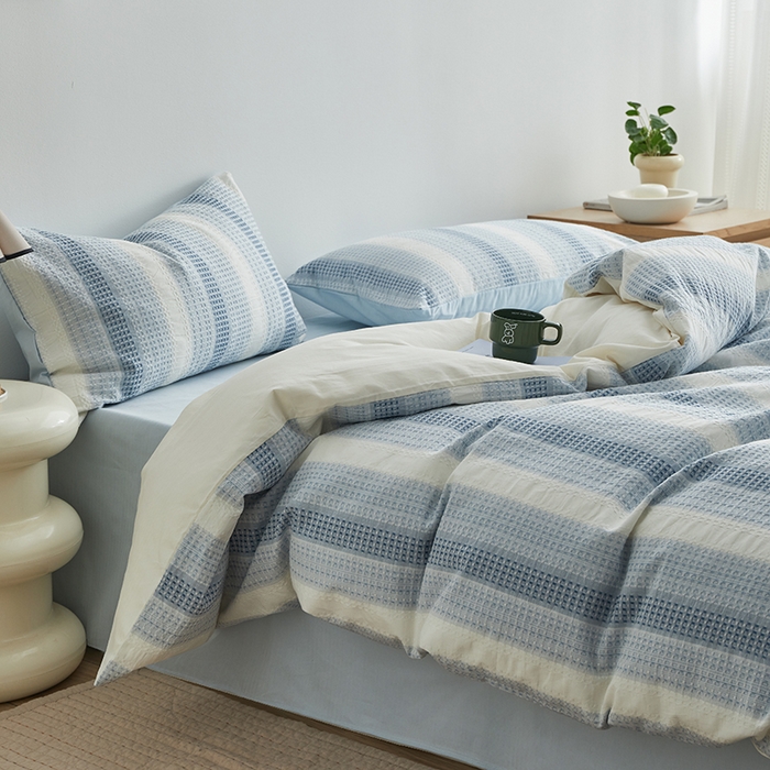 91家纺网 家纺一手货源 找家纺 怡家居 2025新款全棉纯棉提花华夫格渐变色四件套 极光渐变蓝