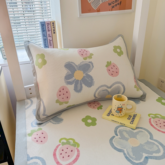 91家纺网 家纺一手货源 找家纺 （总）安哆啦家纺 2025新款A类小清新卡通学生季宿舍床儿童用冰藤凉席席子两件套