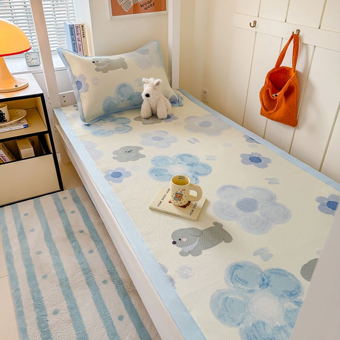 91家纺网 家纺一手货源 找家纺 安哆啦家纺 2025新款A类小清新卡通学生季宿舍床儿童用冰藤凉席席子两件套 冰藤席-蓝花小狗