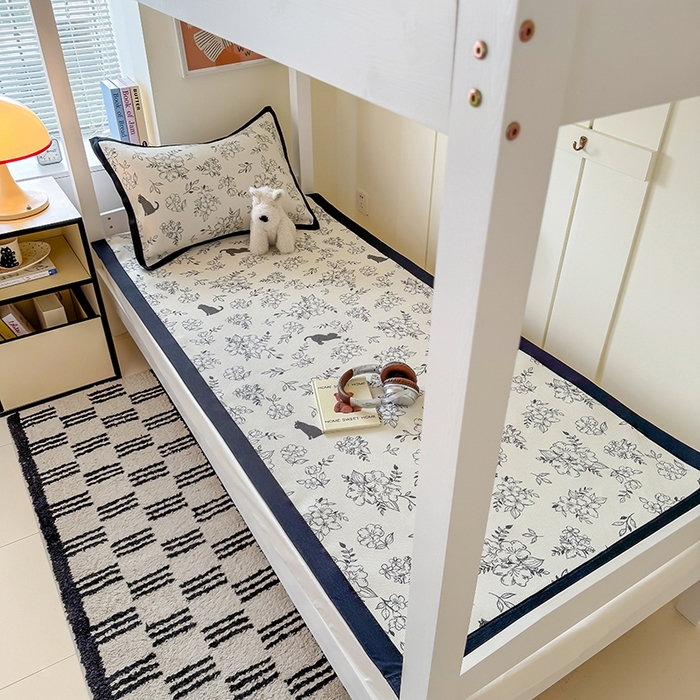 91家纺网 家纺一手货源 找家纺 安哆啦家纺 2025新款A类小清新卡通学生季宿舍床儿童用冰藤凉席席子两件套 冰藤席-猫先生