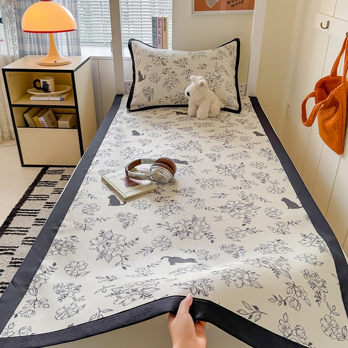 91家纺网 家纺一手货源 找家纺 安哆啦家纺 2025新款A类小清新卡通学生季宿舍床儿童用冰藤凉席席子两件套 冰藤席-猫先生