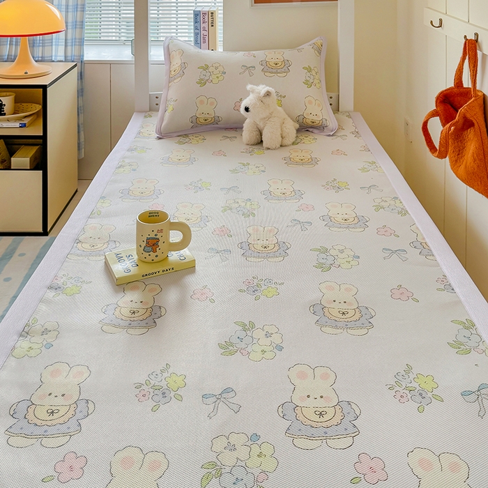 91家纺网 家纺一手货源 找家纺 安哆啦家纺 2025新款A类小清新卡通学生季宿舍床儿童用冰藤凉席席子两件套 冰藤席-萌小兔