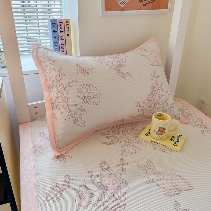 91家纺网 家纺一手货源 找家纺 安哆啦家纺 2025新款A类小清新卡通学生季宿舍床儿童用冰藤凉席席子两件套 冰藤席-免小姐的花