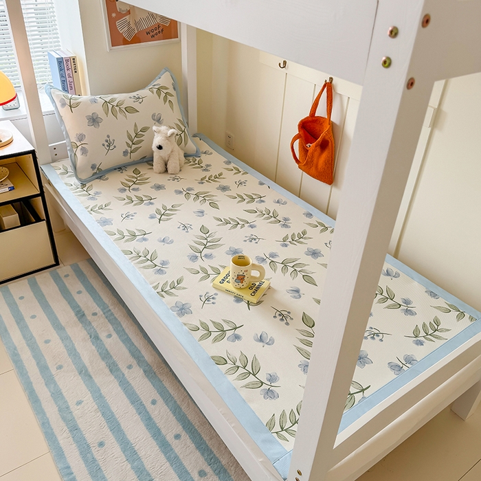 91家纺网 家纺一手货源 找家纺 安哆啦家纺 2025新款A类小清新卡通学生季宿舍床儿童用冰藤凉席席子两件套 冰藤席-森林来信