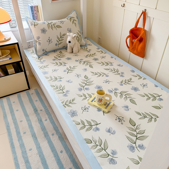 91家纺网 家纺一手货源 找家纺 安哆啦家纺 2025新款A类小清新卡通学生季宿舍床儿童用冰藤凉席席子两件套 冰藤席-森林来信