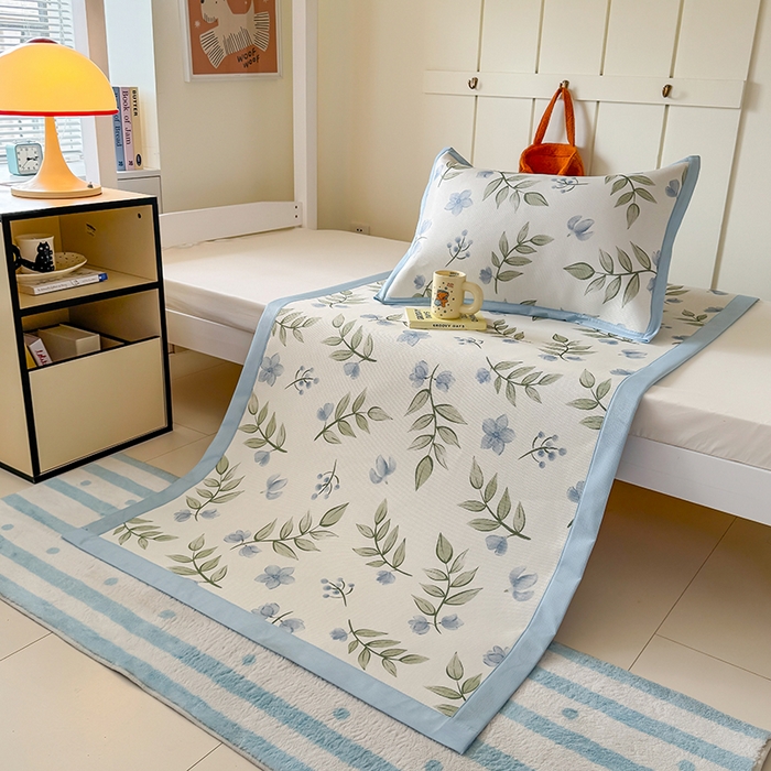 91家纺网 家纺一手货源 找家纺 安哆啦家纺 2025新款A类小清新卡通学生季宿舍床儿童用冰藤凉席席子两件套 冰藤席-森林来信