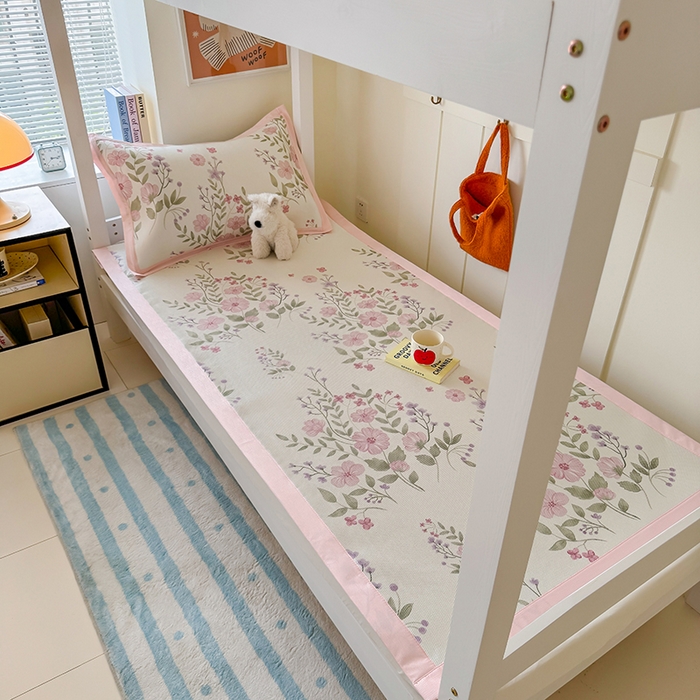 91家纺网 家纺一手货源 找家纺 安哆啦家纺 2025新款A类小清新卡通学生季宿舍床儿童用冰藤凉席席子两件套 冰藤席-夏日初恋