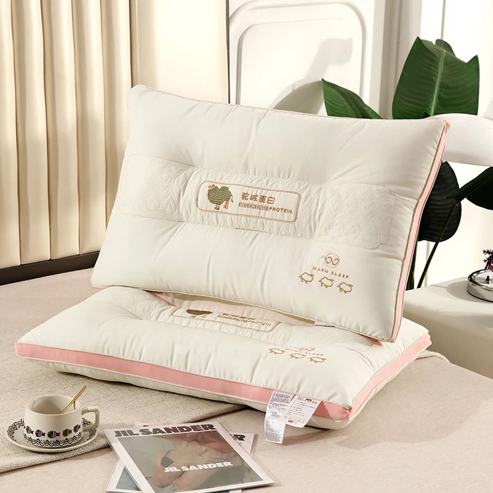 91家纺网 家纺一手货源 找家纺 （总）雅晨枕芯 2025新款驼绒蛋白舒睡成人学生颈椎枕护颈羽丝绒枕头枕芯