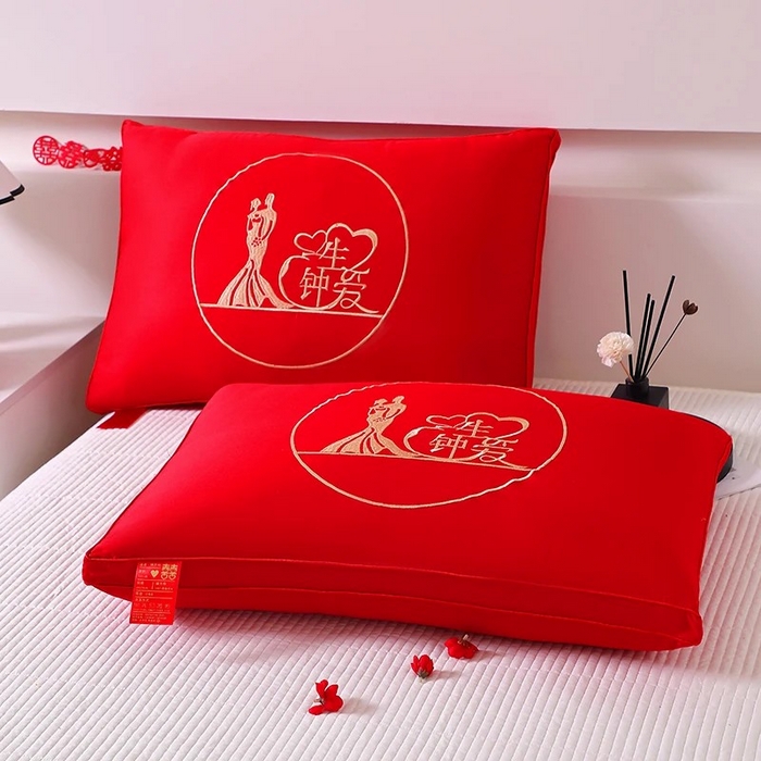 91家纺网 家纺一手货源 找家纺 雅晨枕芯 2025新款全棉纯棉刺绣喜庆婚庆结婚多用枕头枕芯 一生钟爱 48*74cm/只