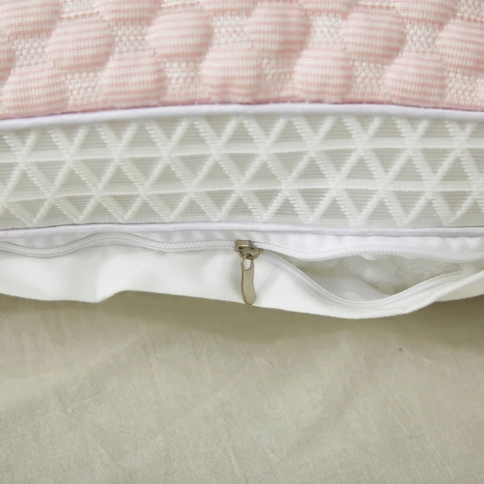 91家纺网 家纺一手货源 找家纺 雅晨枕芯 2025新款夏季天冰丝凉感冰豆豆护颈按摩枕头枕芯 凉感护颈枕 粉色 48x74cm/只