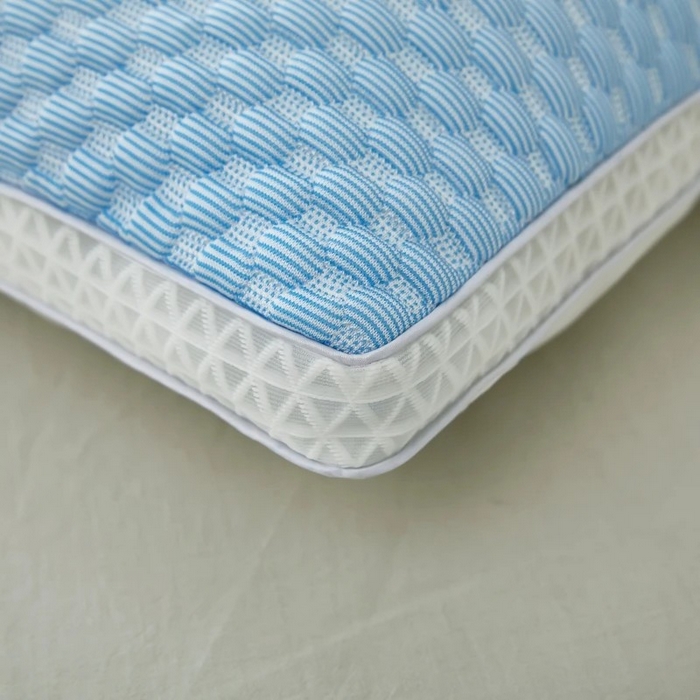 91家纺网 家纺一手货源 找家纺 雅晨枕芯 2025新款夏季天冰丝凉感冰豆豆护颈按摩枕头枕芯 凉感护颈枕 蓝色 48x74cm/只