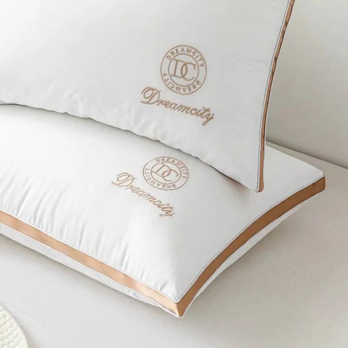 91家纺网 家纺一手货源 找家纺 雅晨枕芯 2025新款DC酒店磨毛羽丝绒枕芯枕头 高级金--高枕 48*74cm/只