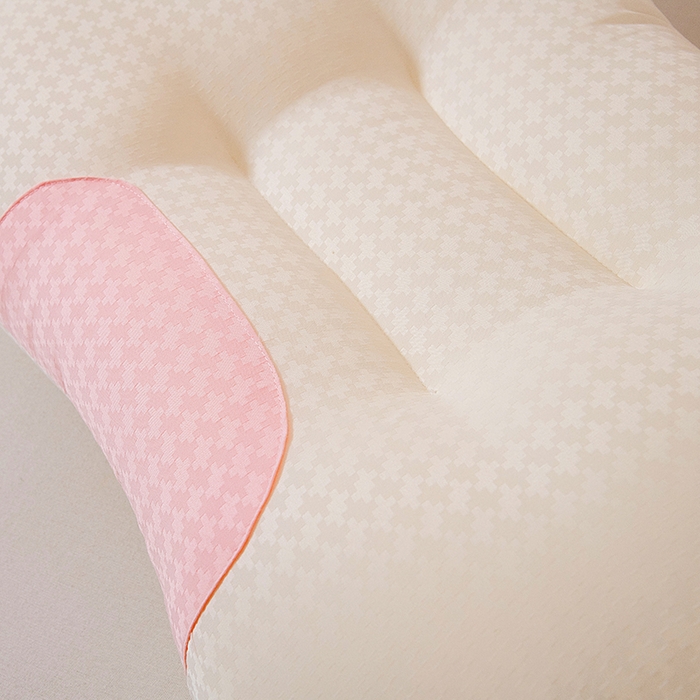 91家纺网 家纺一手货源 找家纺 雅晨枕芯 2025新款云柔定型护颈枕 云柔定型护颈枕粉色 48x74cm/只高枕