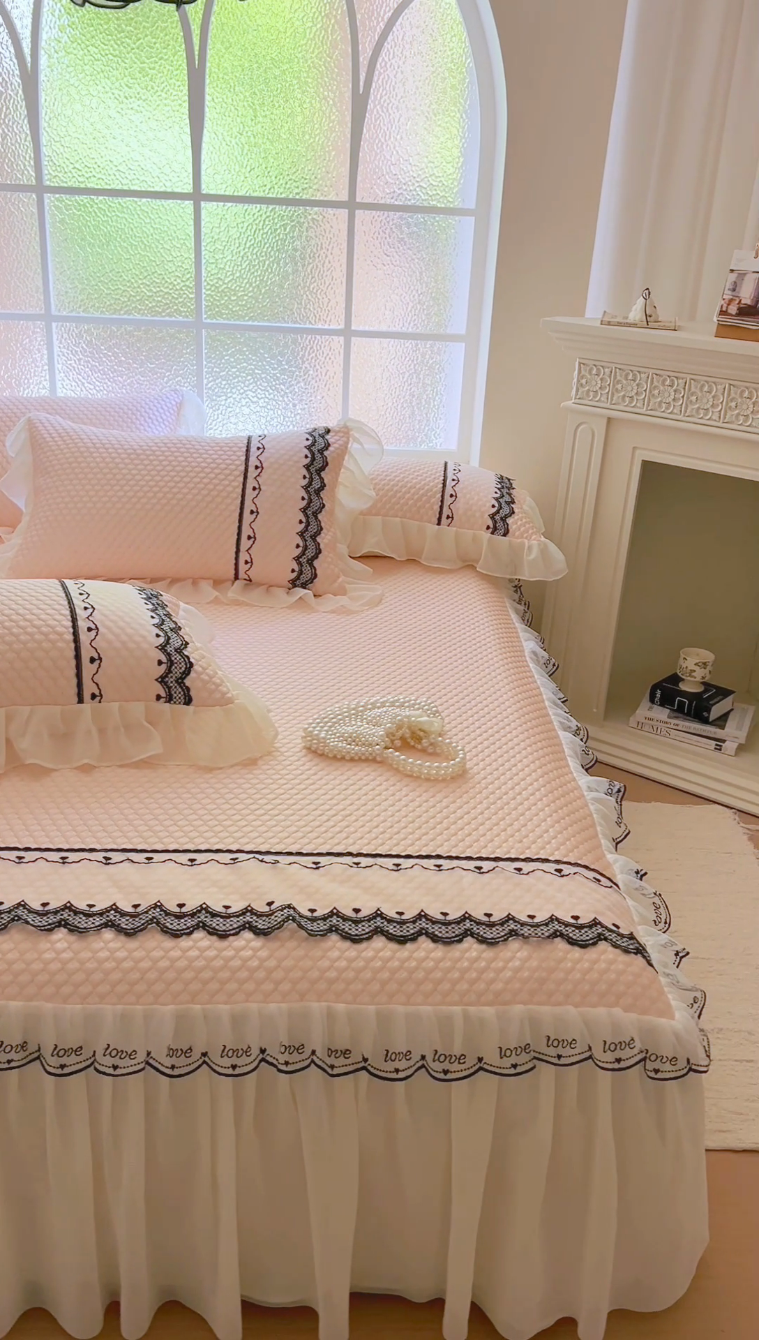 91家纺网 家纺一手货源 找家纺 网红馆（ck家纺） 2025新款凉豆豆床裙款凉席三件套-露茜公主 露茜公主-玉