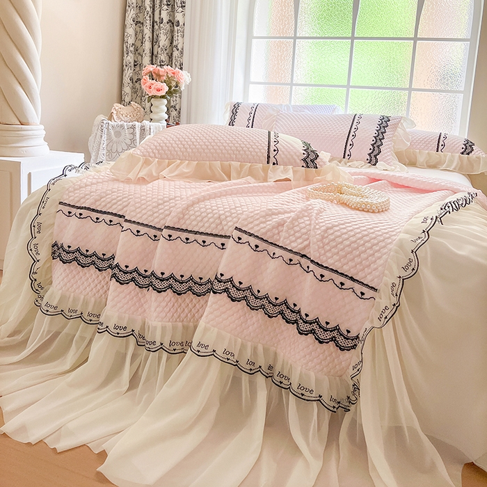 91家纺网 家纺一手货源 找家纺 网红馆（ck家纺） 2025新款凉豆豆床裙款凉席三件套-露茜公主 露茜公主-粉