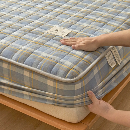 伊人坊 2025新款A类全棉色织水洗棉大豆夹棉床笠 森屿 咖蓝