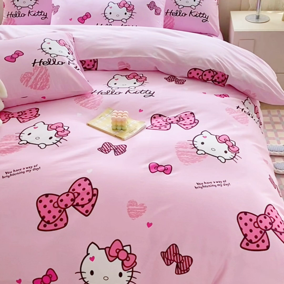 91家纺网 家纺一手货源 找家纺 爱丽丝 2025新款正版授权三丽鸥全棉40支13372单被套 开心凯蒂