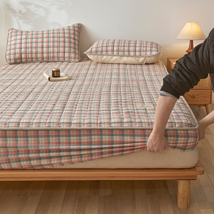 91家纺网 家纺一手货源 找家纺 伊人坊 2025新款A类全棉色织水洗棉大豆夹棉床笠 森屿 粉蓝