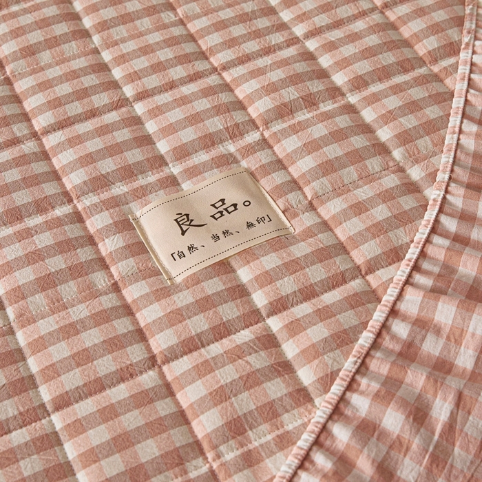 91家纺网 家纺一手货源 找家纺 伊人坊 2025新款A类全棉色织水洗棉大豆夹棉床笠 艾格 浅粉