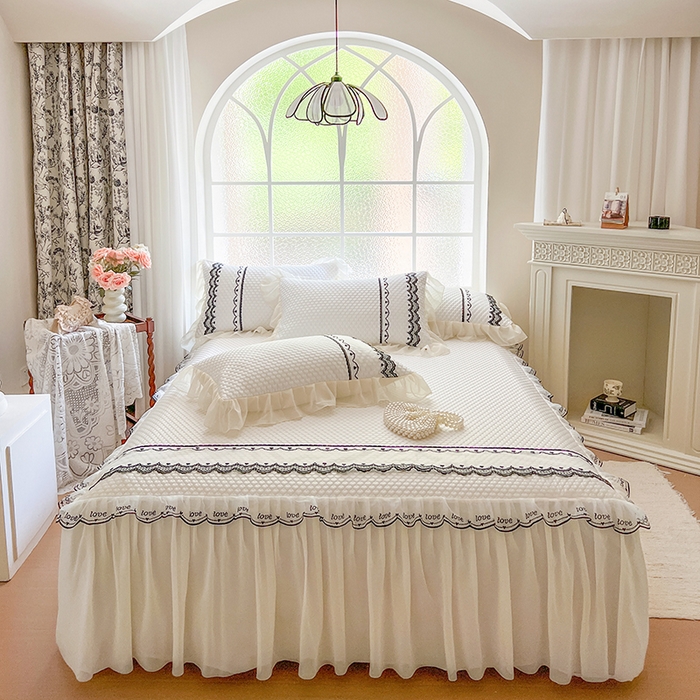 91家纺网 家纺一手货源 找家纺 网红馆（ck家纺） 2025新款凉豆豆床裙款凉席三件套-露茜公主 露茜公主-白