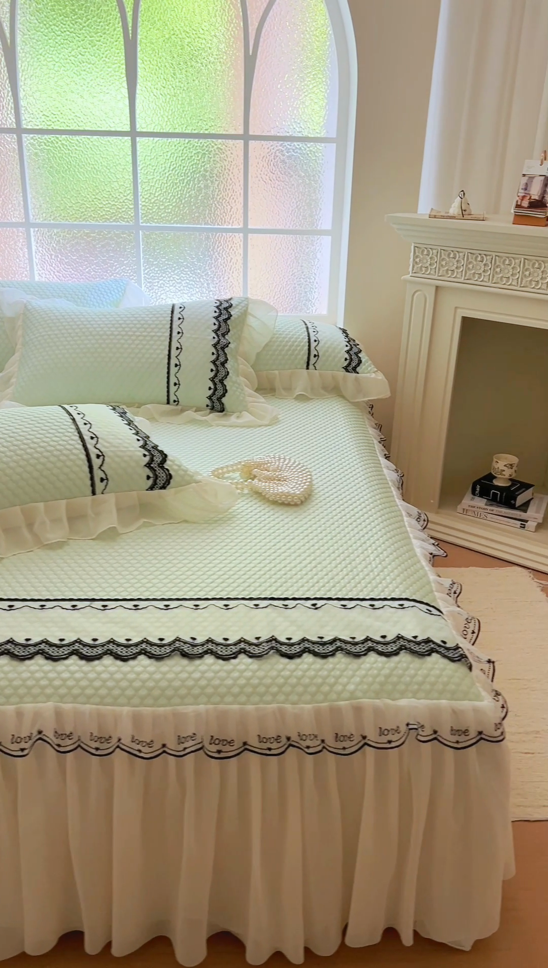 91家纺网 家纺一手货源 找家纺 网红馆（ck家纺） 2025新款凉豆豆床裙款凉席三件套-露茜公主 露茜公主-绿