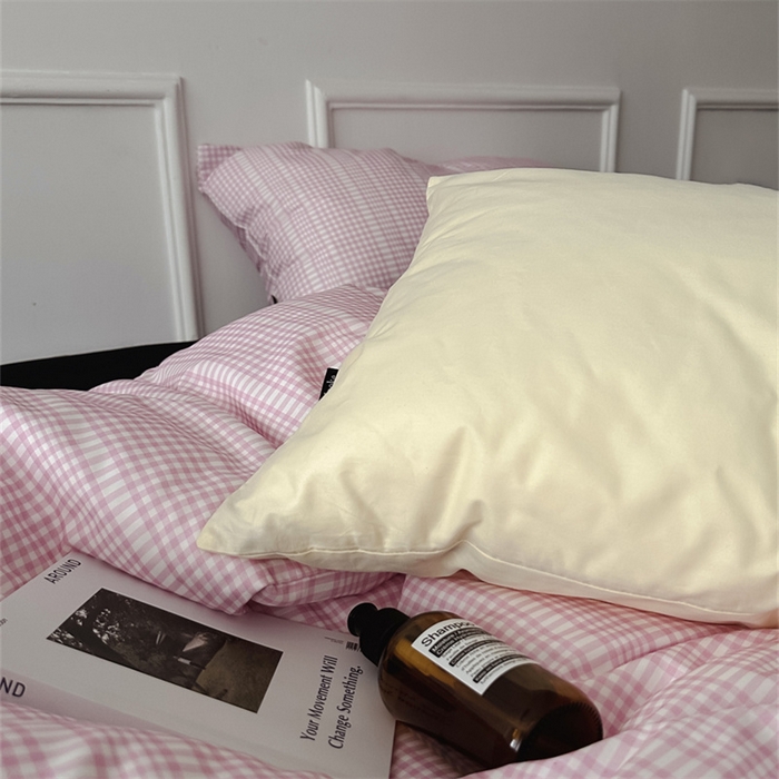 91家纺网 家纺一手货源 找家纺 柚可家居 2025新款全棉四件套-声语 声语（枕套格子+闪光米）