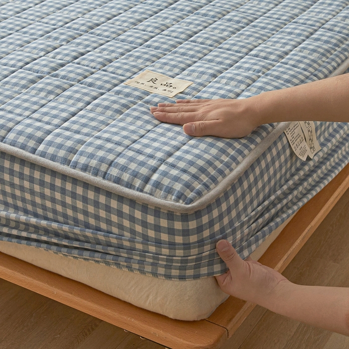 91家纺网 家纺一手货源 找家纺 伊人坊 2025新款A类全棉色织水洗棉大豆夹棉床笠 艾格 浅蓝