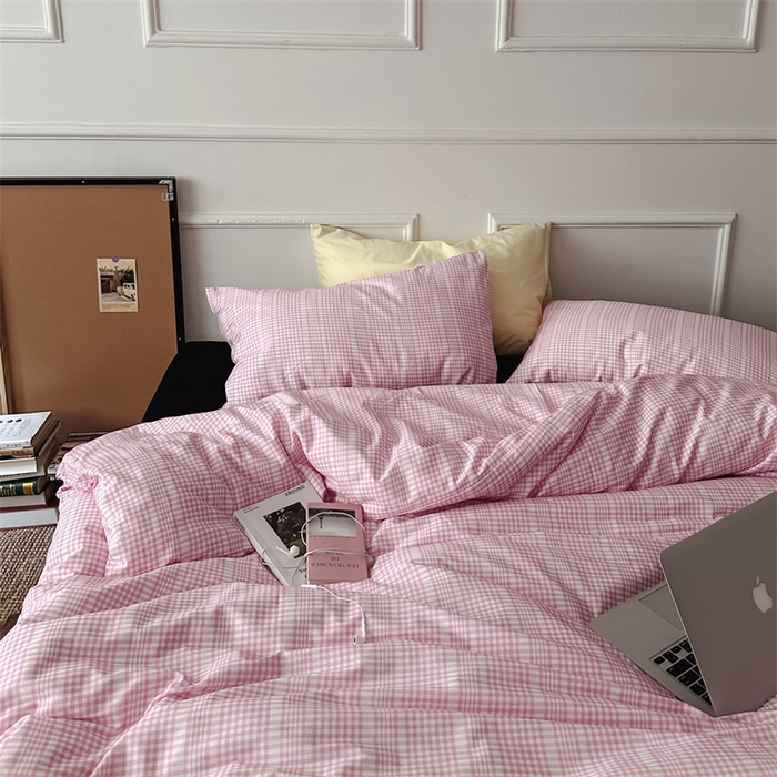 91家纺网 家纺一手货源 找家纺 柚可家居 2025新款全棉四件套-声语 声语（枕套格子+闪光米）