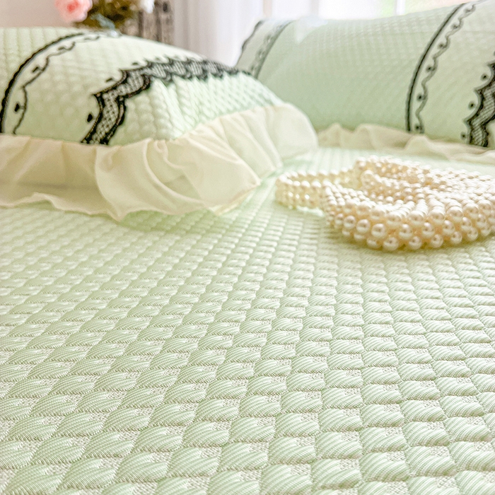 91家纺网 家纺一手货源 找家纺 网红馆（ck家纺） 2025新款凉豆豆床裙款凉席三件套-露茜公主 露茜公主-绿