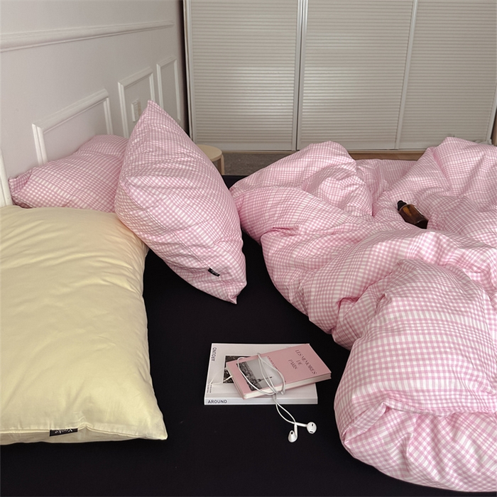 91家纺网 家纺一手货源 找家纺 柚可家居 2025新款全棉四件套-声语 声语（枕套格子+闪光米）