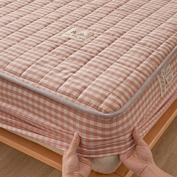 91家纺网 家纺一手货源 找家纺 伊人坊 2025新款A类全棉色织水洗棉大豆夹棉床笠 艾格 浅粉