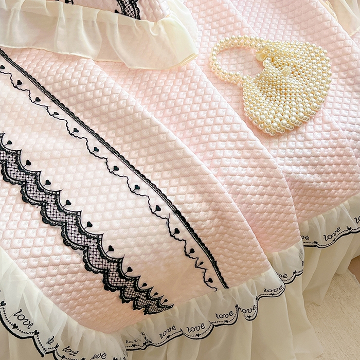 91家纺网 家纺一手货源 找家纺 网红馆（ck家纺） 2025新款凉豆豆床裙款凉席三件套-露茜公主 露茜公主-粉