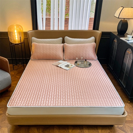 罗优家纺 2025新款冰丝绸冰块凉席 温柔粉