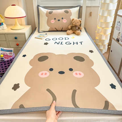 91家纺网 家纺一手货源 找家纺 （总）柒月家居 2025新款大版数码印花冰丝席（学生床）